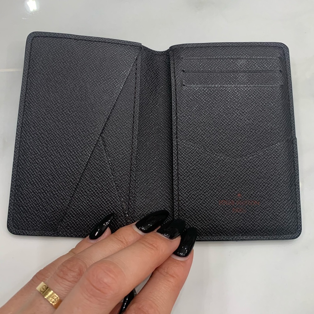 Louis Vuitton Card Holder - Picture 3 of 5